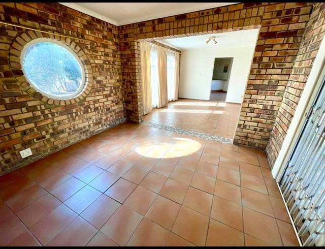 4 BEDROOM HOUSE FOR SALE IN RANT EN DAL